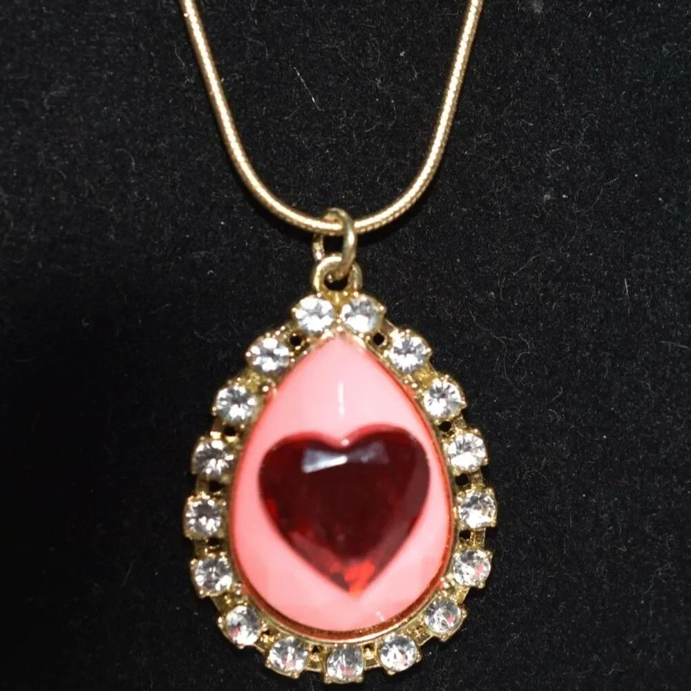 Glam Crystal Accent Pink Teardrop Red Glass Heart Gold Tone Snake 16
